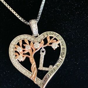 IEFRIOH Tree of Life Heart Necklace w/ L